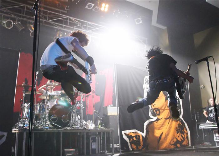 Sum41_Sum_41_punkoryan_211004_172.jpg
