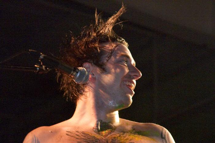 Alexisonfire_punkoryan_290904_220.jpg