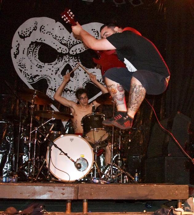 Alexisonfire_punkoryan_290904_252.jpg