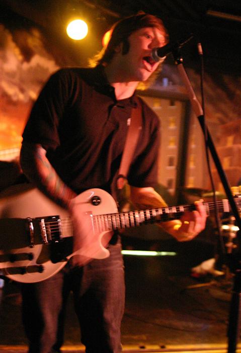 Alexisonfire_punkoryan_300404_05.jpg