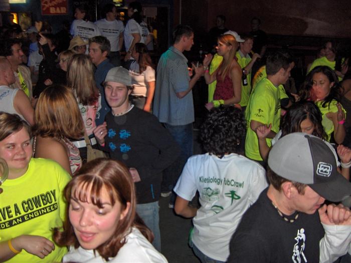 Mech_Elec_Pub_Crawl_051104_050.jpg