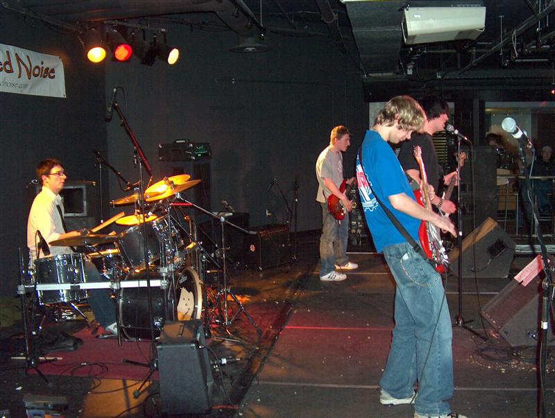 liberatednoise010203_027.jpg