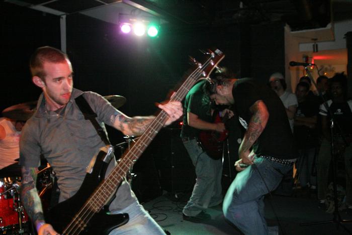 Blue_Skies_at_War_punkoryan_101004_24.jpg