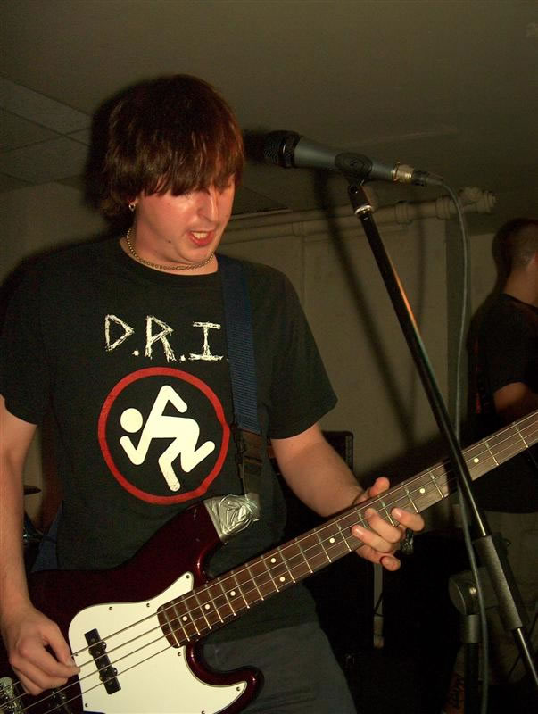 Poser_Disposer_120603_007_jpg.jpg