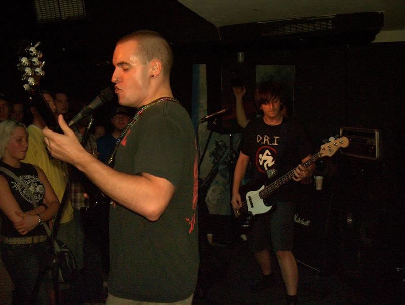 Poser_Disposer_120603_014_jpg.jpg