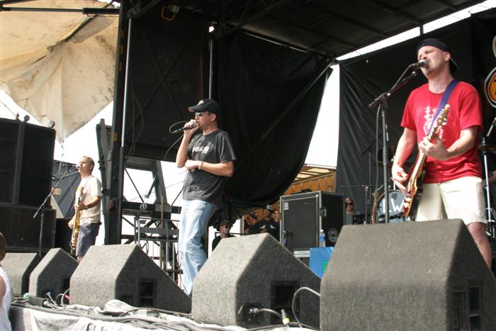 The Vandals punkoryan 150704-034.jpg