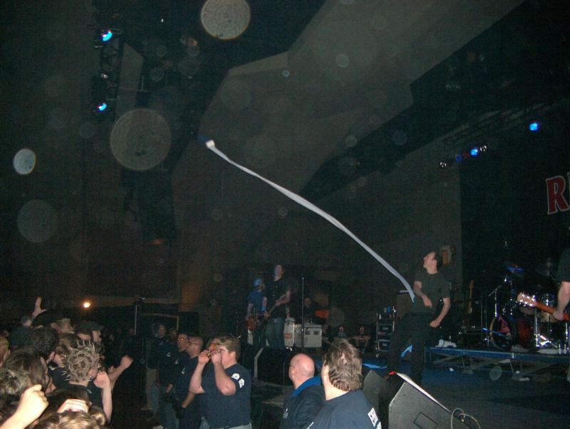 Bad Religion 300403 13_jpg.jpg