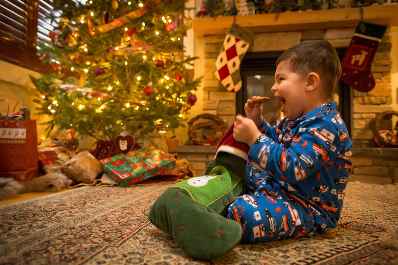 Front page Christmas illustration with two-year-old Arjun Swatch in Edmonton on December 23, 2014. (Photo by Ryan Jackson 